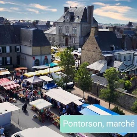 פונטורסון Maison Proche Du Mont Saint Michel מראה חיצוני תמונה