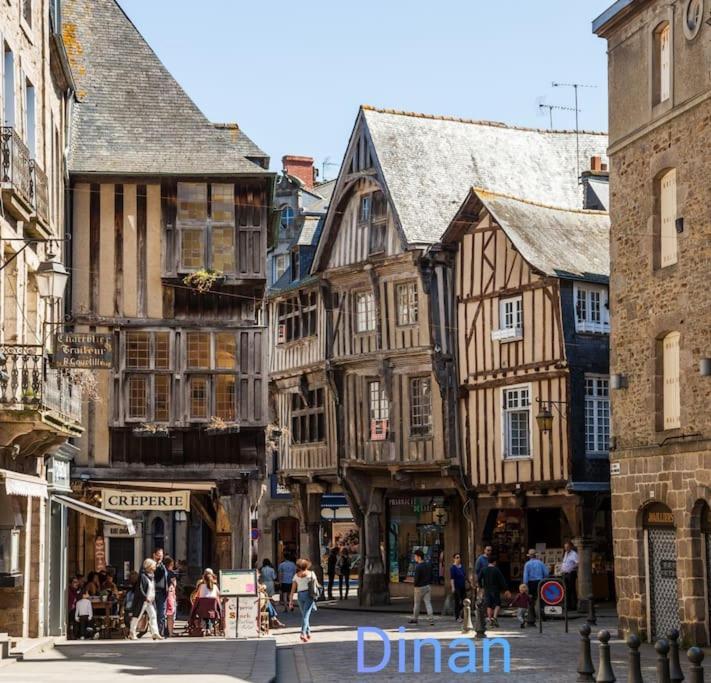 פונטורסון Maison Proche Du Mont Saint Michel מראה חיצוני תמונה