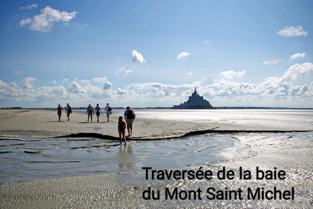פונטורסון Maison Proche Du Mont Saint Michel מראה חיצוני תמונה
